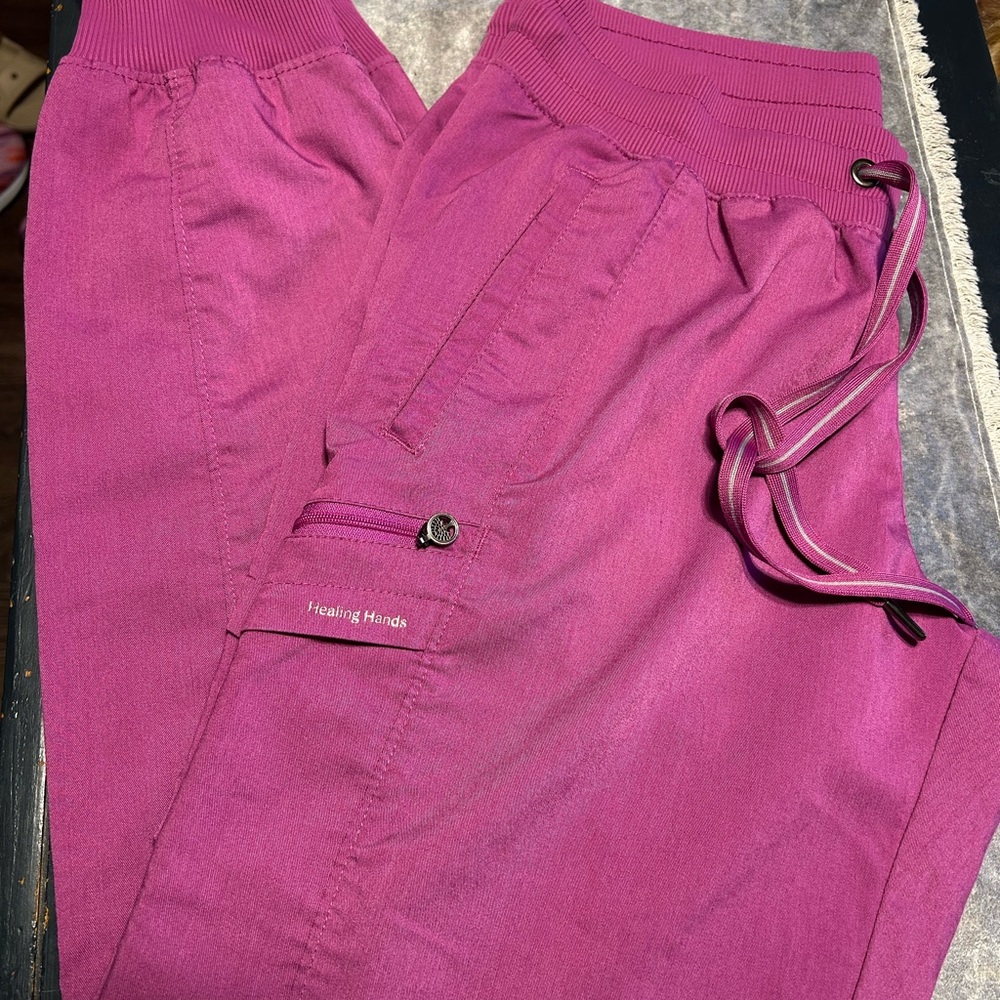 Healing Hands Petite Medium Magenta Jogger Pants